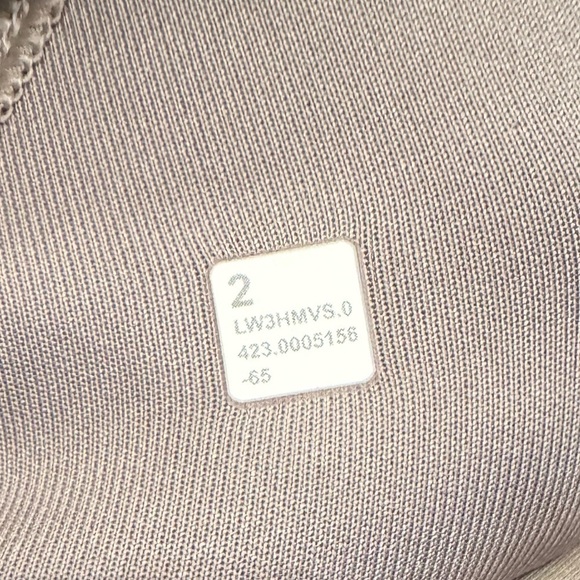 Lululemon Softstreme Hoodie - Picture 5 of 13